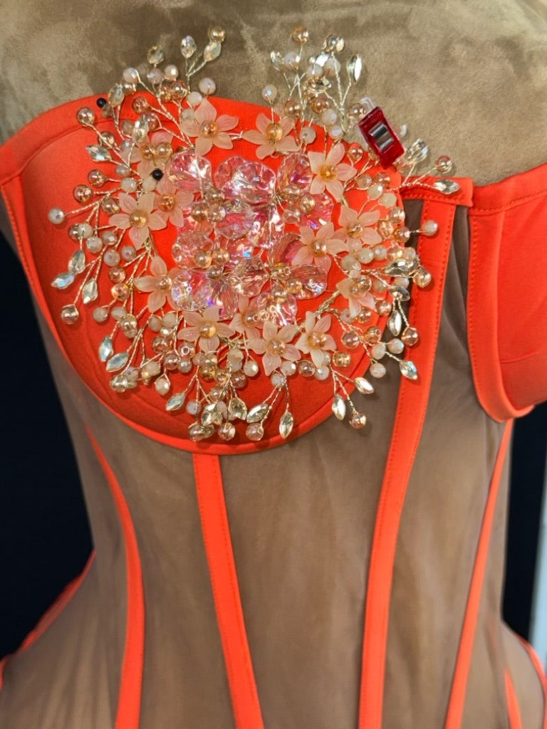 Corset de couture – Prêt à l’emploi