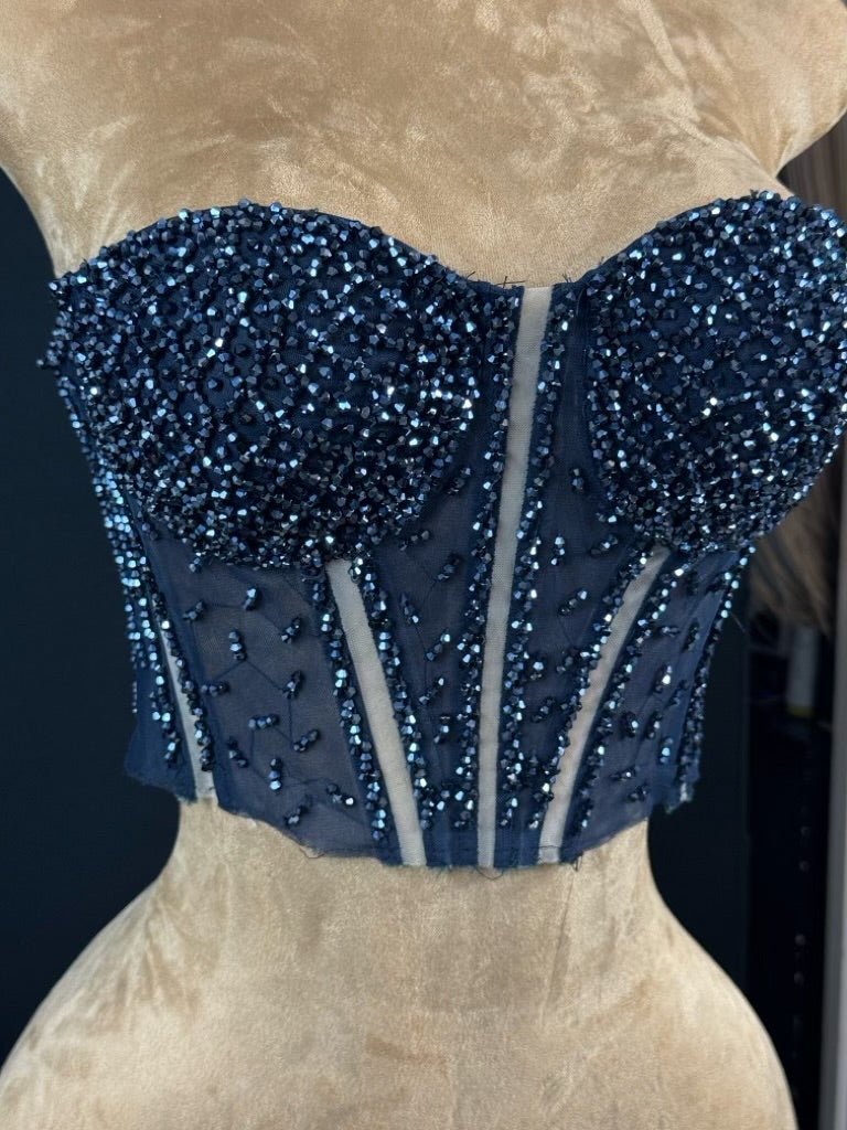 Corset de couture  – Prêt à l’emploi