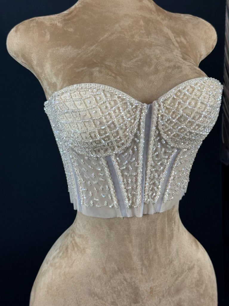 Corset de couture  – Prêt à l’emploi