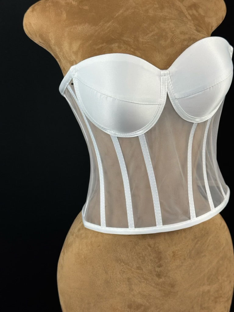 Corset de couture  – Prêt à l’emploi