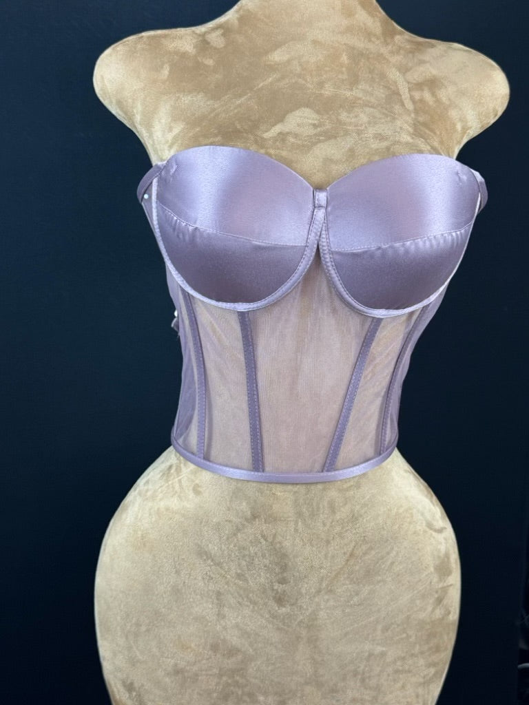 Corset de couture  – Prêt à l’emploi