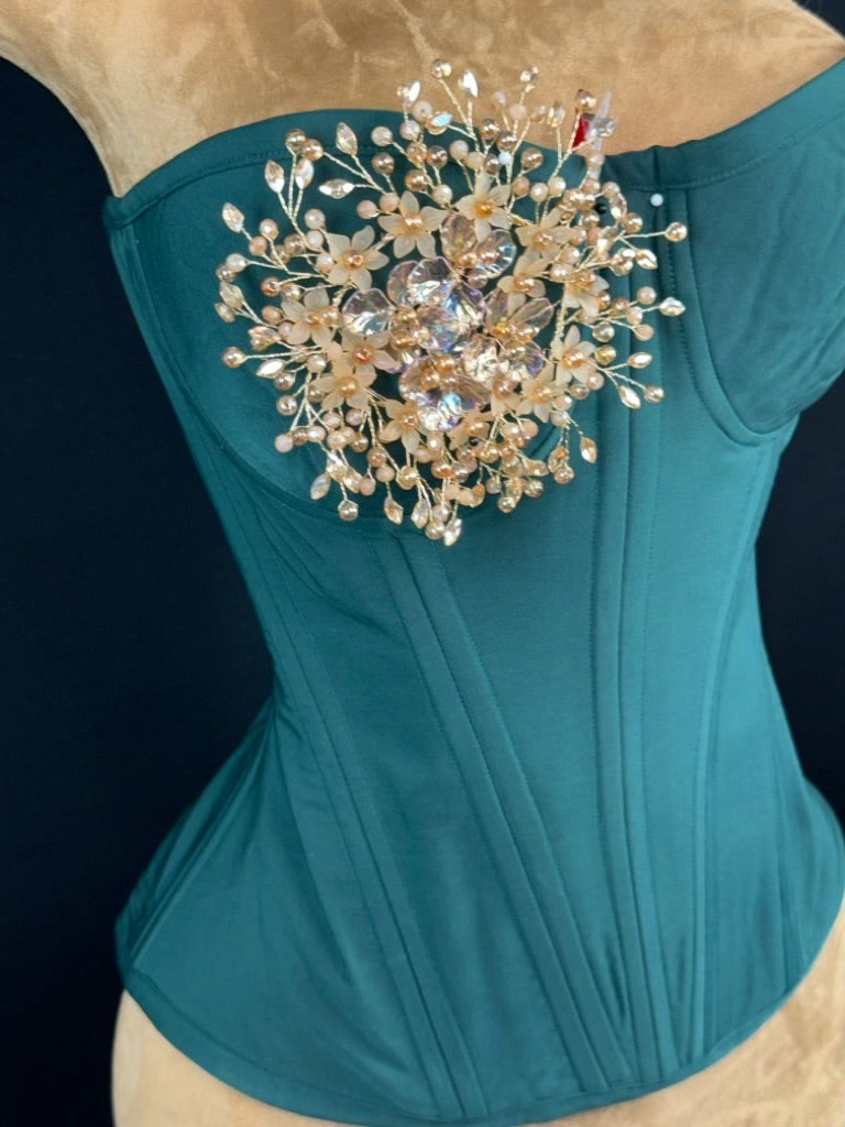 Corset de couture  – Prêt à l’emploi